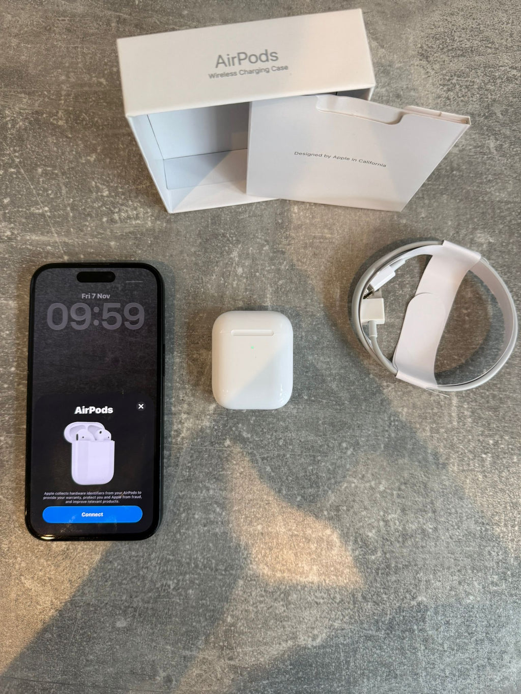 Apple Airpods - 2nd Generation