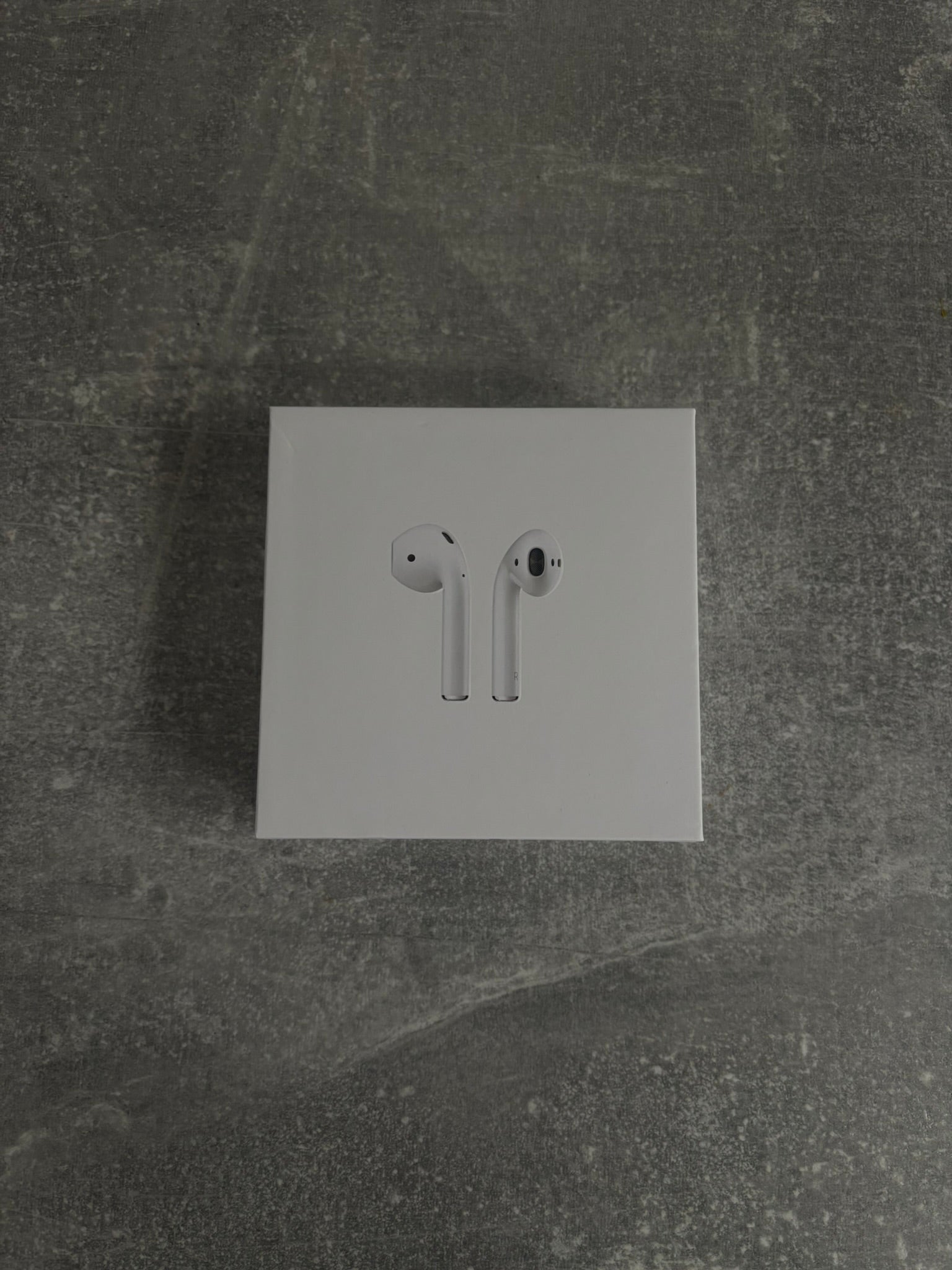 Apple Airpods - 2nd Generation